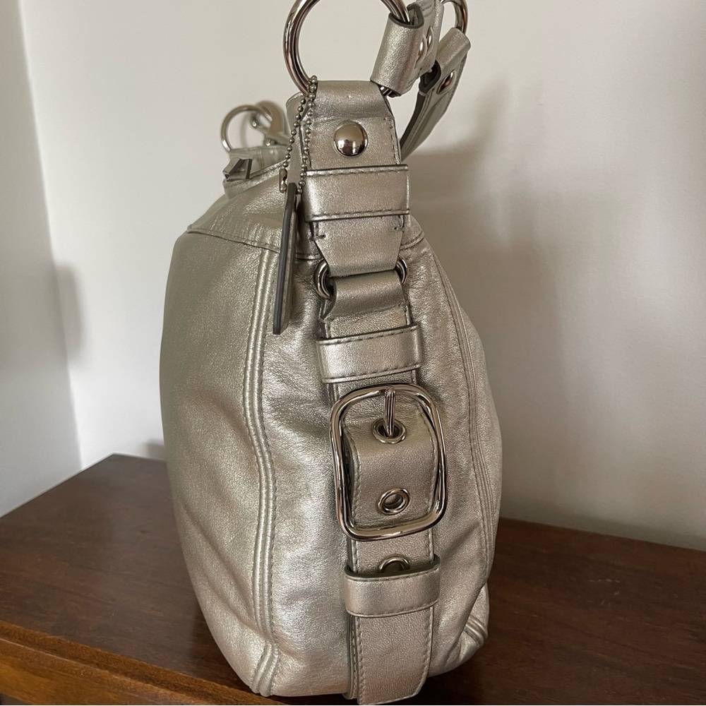 COACH Large Leather Zoe Platinum Handbag - Picture 4 of 5